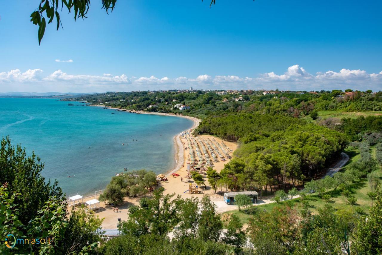 Grotta Del Saraceno Aparthotel Vasto Kültér fotó